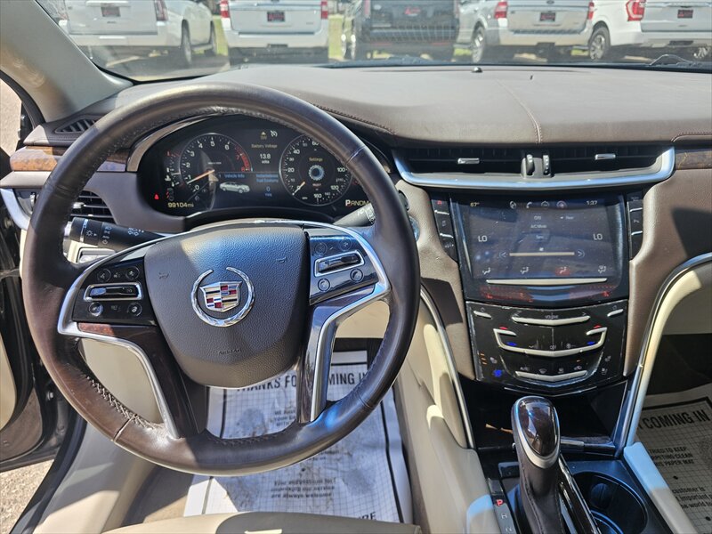 Used 2013 Cadillac XTS Premium FWD image 16