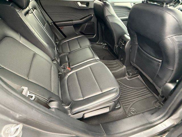 Used 2022 Ford Escape SEL image 14