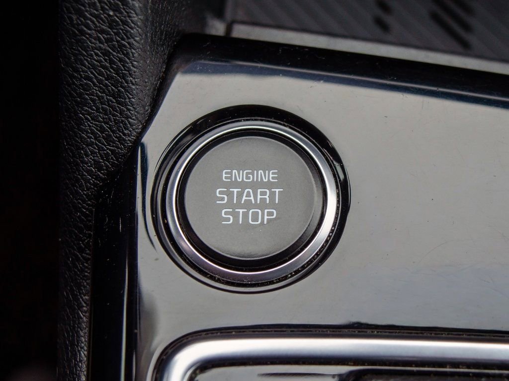 Used 2023 Kia Sportage SX image 19