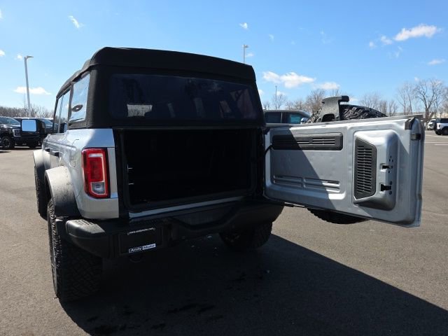 Used 2022 Ford Bronco Black Diamond w/ Sasquatch Package AWD/4WD image 10