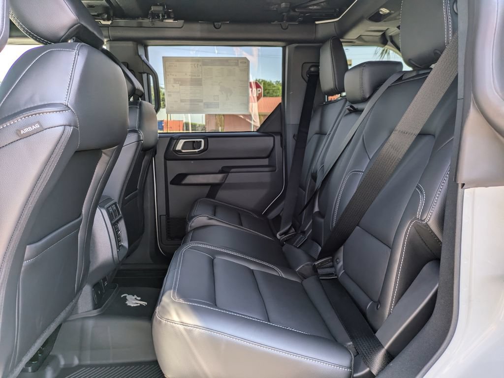 New 2026 Ford Bronco Outer Banks w/ Sasquatch Package AWD/4WD image 14