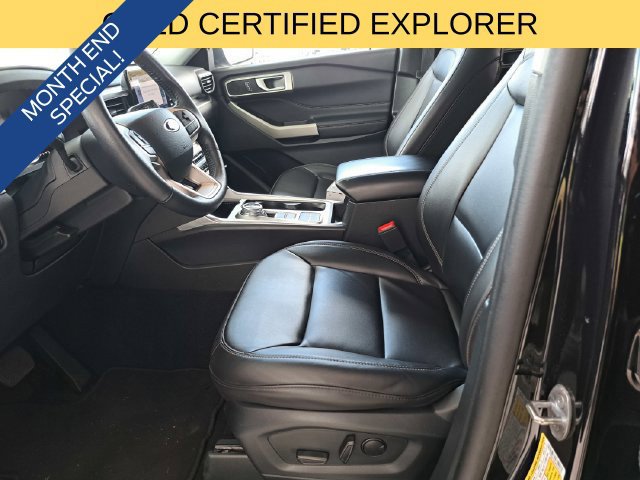 Used 2024 Ford Explorer XLT w/ Equipment Group 202A RWD image 24