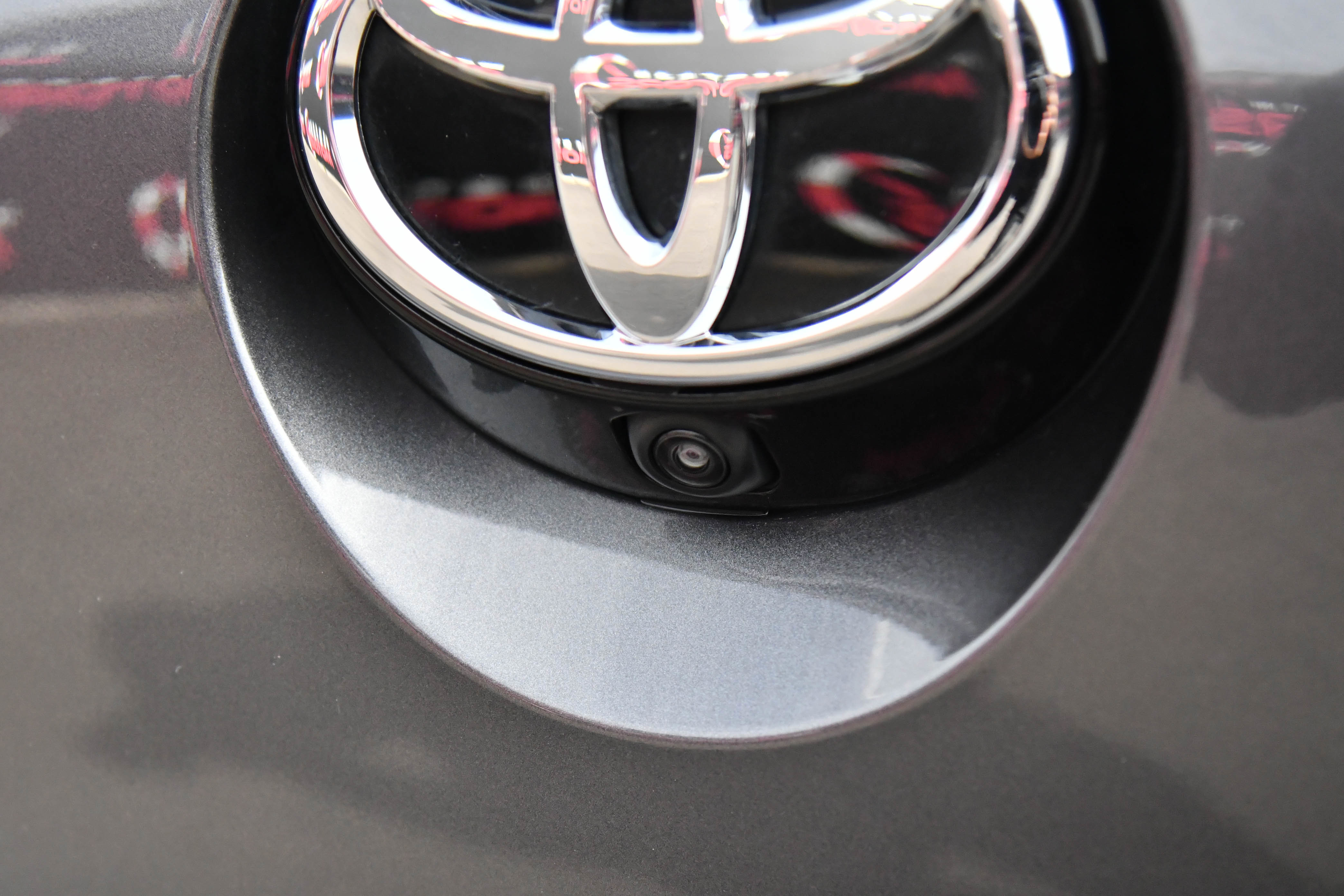 Used 2024 Toyota Corolla SE w/ SE Package image 41