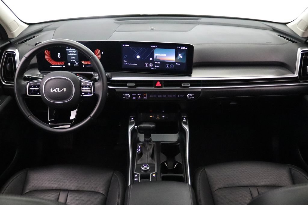 Used 2024 Kia Sorento S w/ Panoramic Sunroof Package FWD image 19