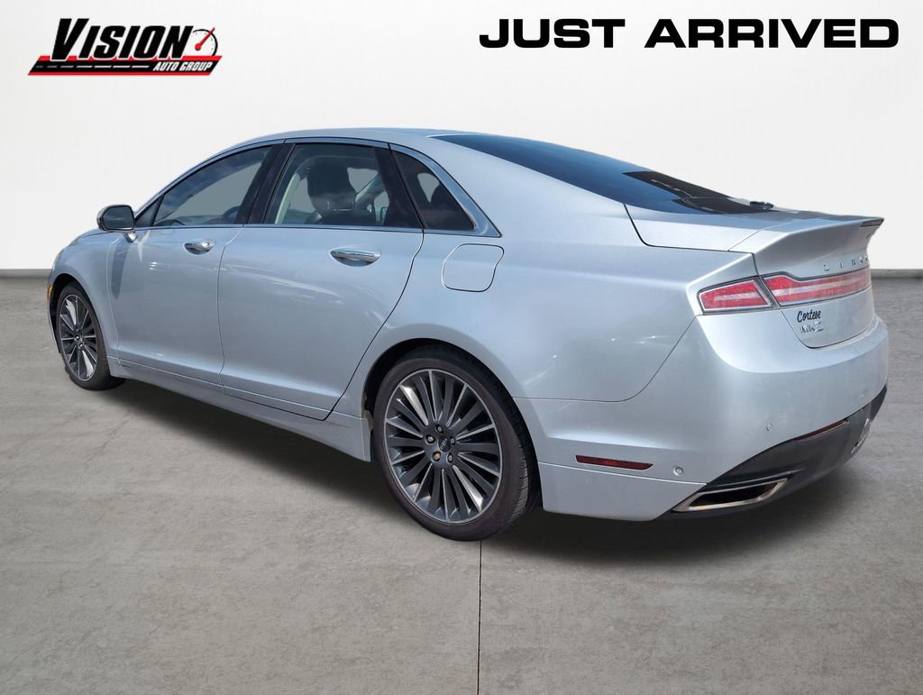 Used 2014 Lincoln MKZ Hybrid FWD image 3