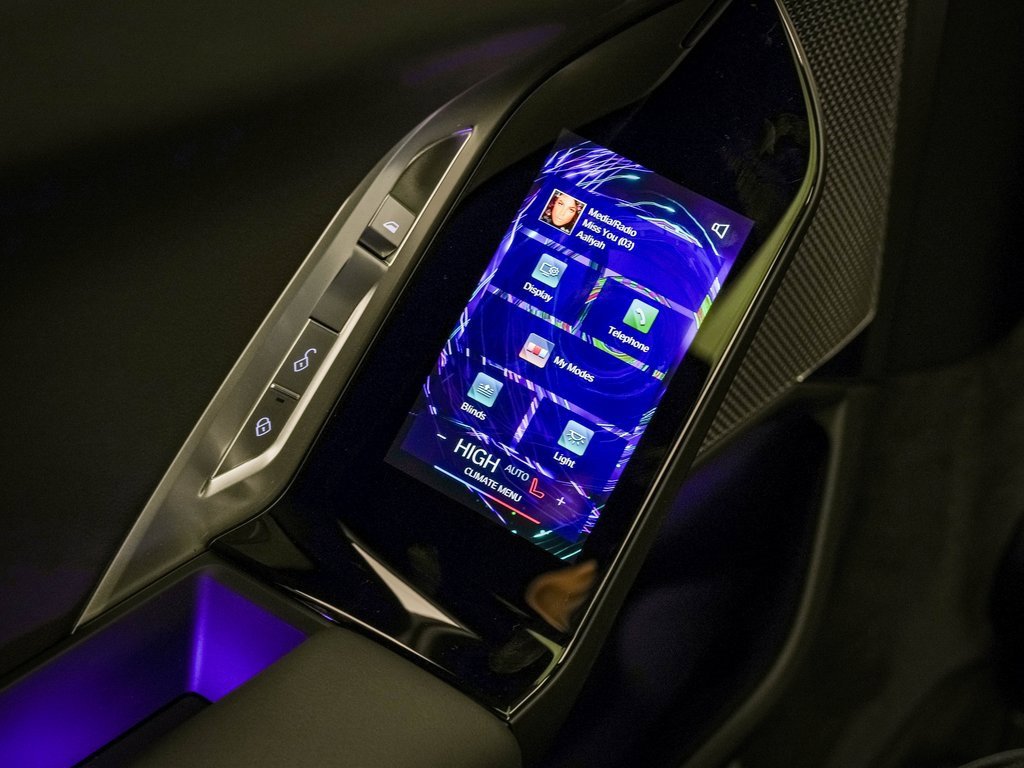 New 2026 BMW 740i xDrive w/ Executive Package image 50