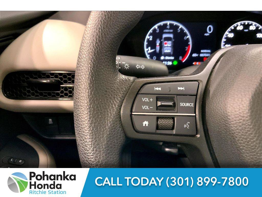 Used 2025 Honda HR-V LX image 21