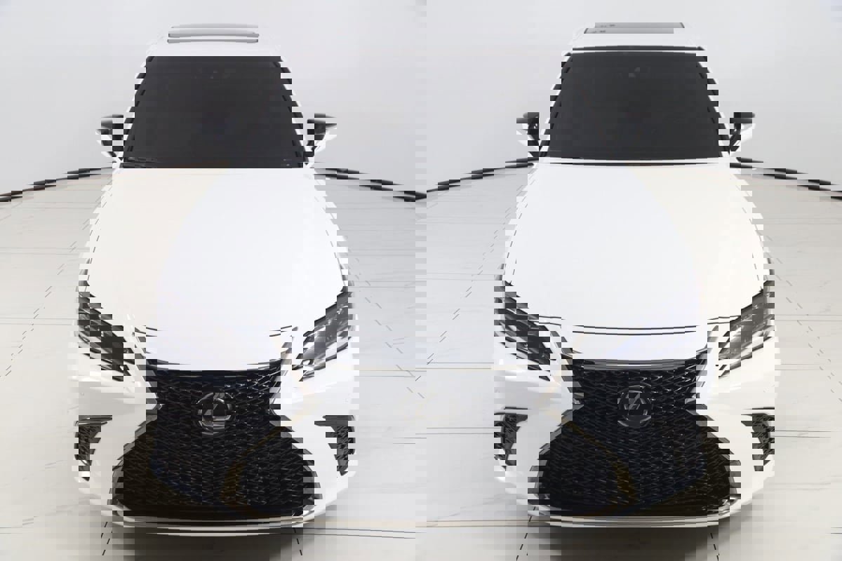 Used 2025 Lexus ES 300h F Sport w/ Accessory Package (Z1) image 52