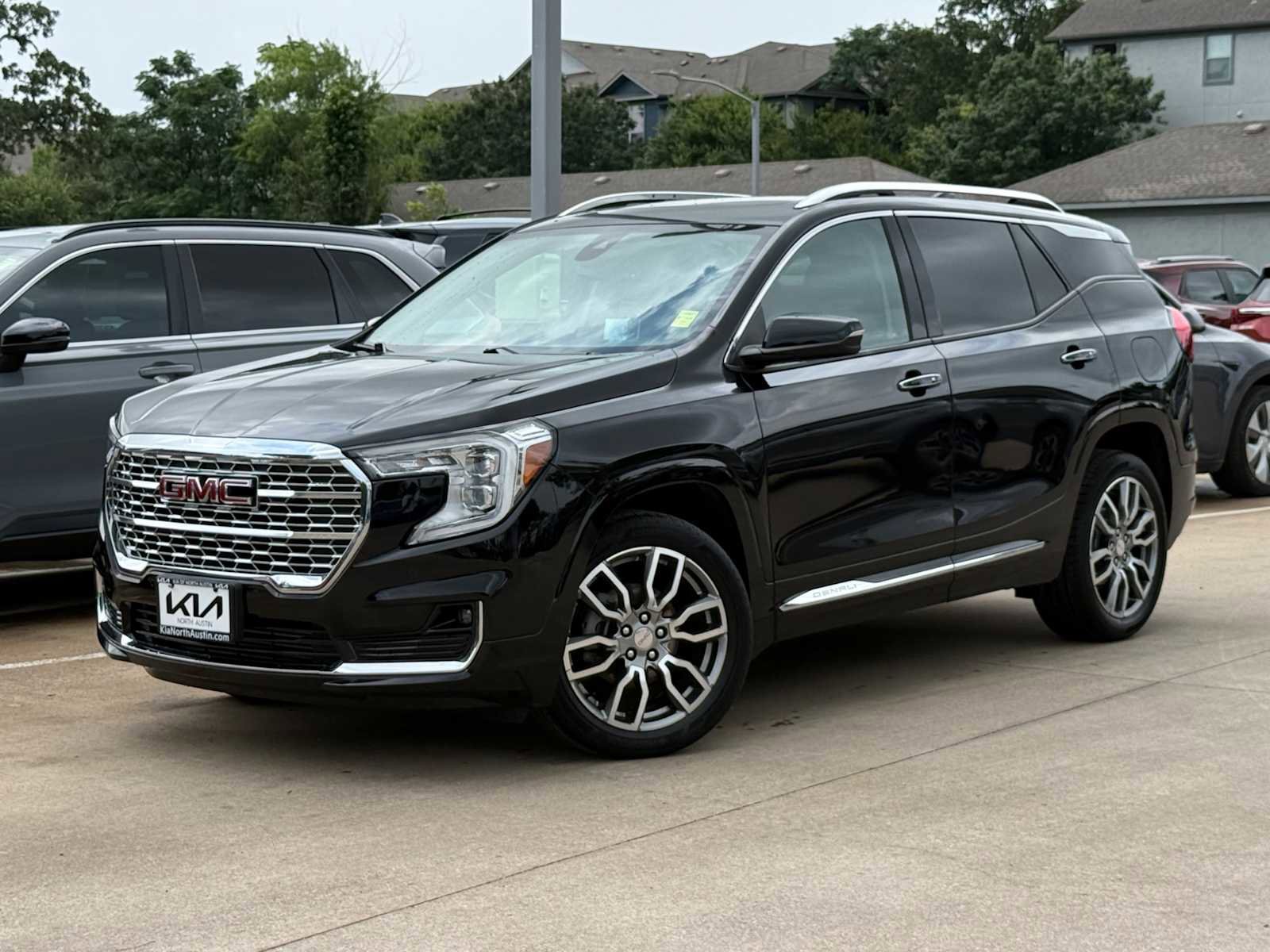 Used 2022 GMC Terrain Denali w/ LPO, Cargo Package AWD/4WD image 1