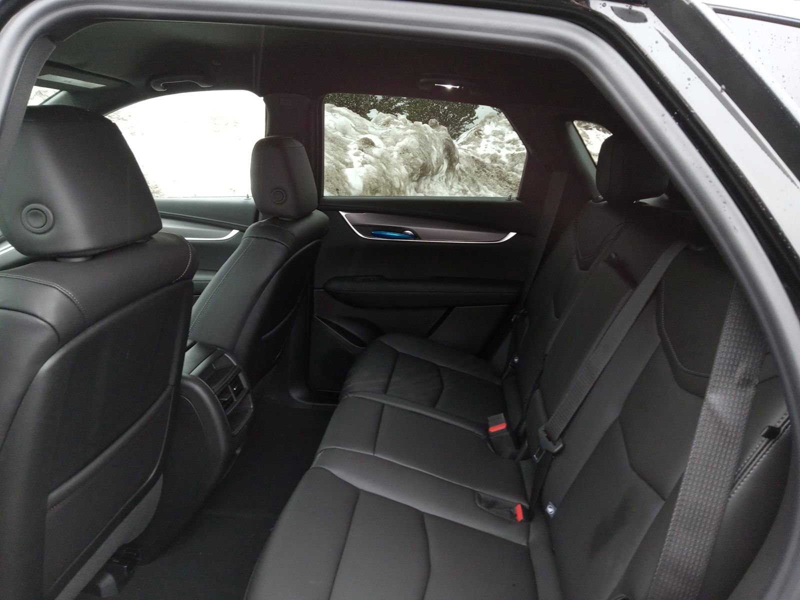 New 2026 Cadillac XT5 Luxury image 21