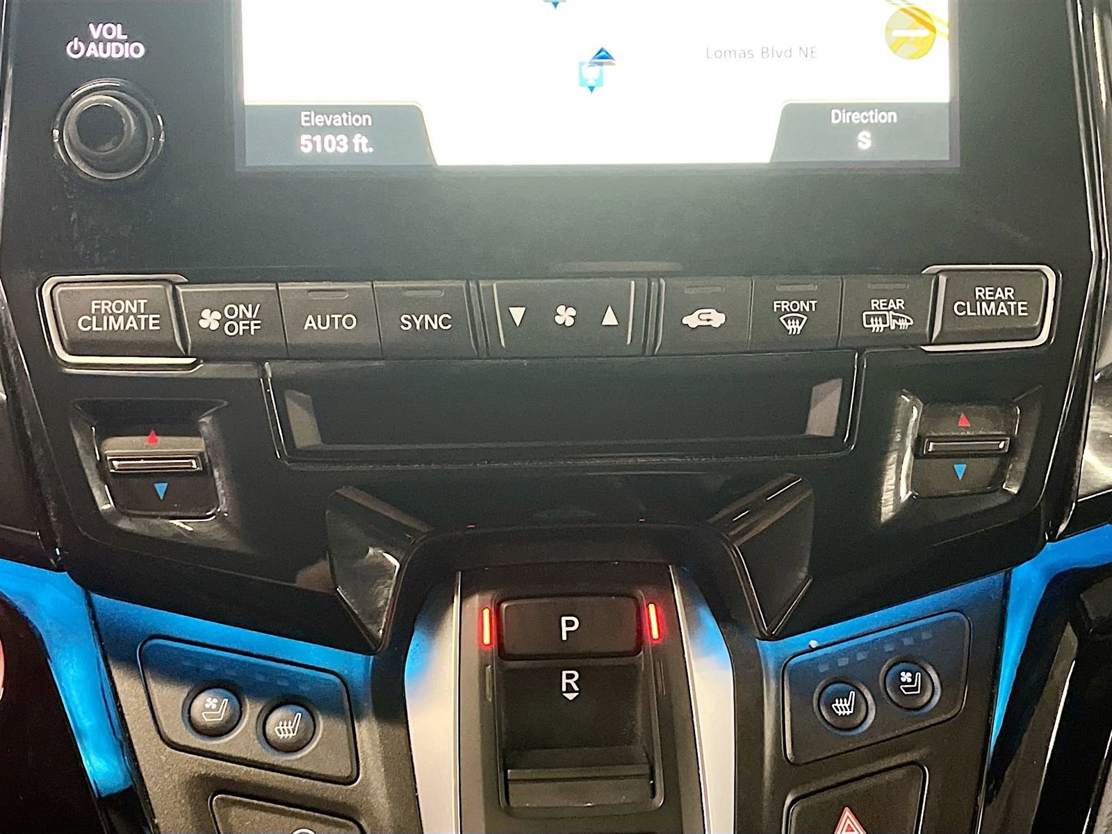 Used 2024 Honda Odyssey Elite image 16