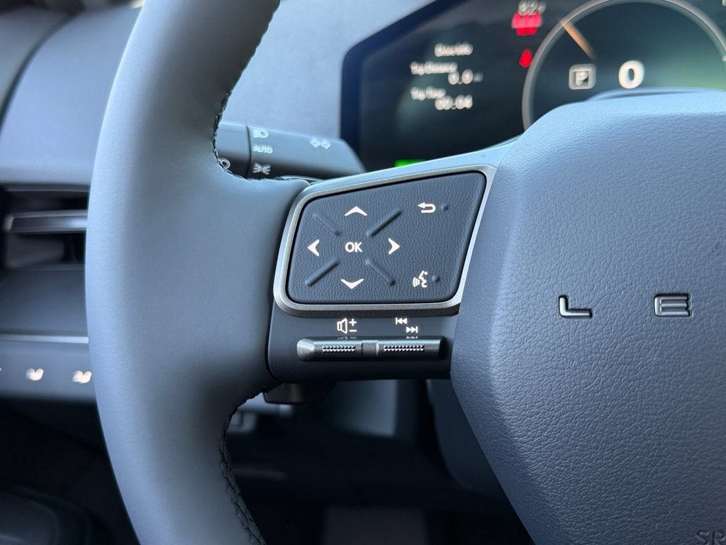 New 2026 Lexus ES 500e AWD/4WD image 16