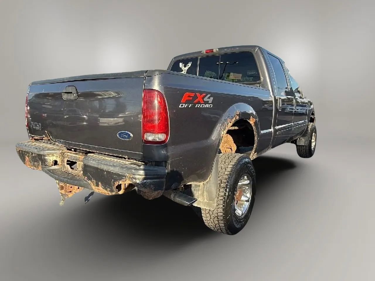 Used 2004 Ford F250 XLT image 4