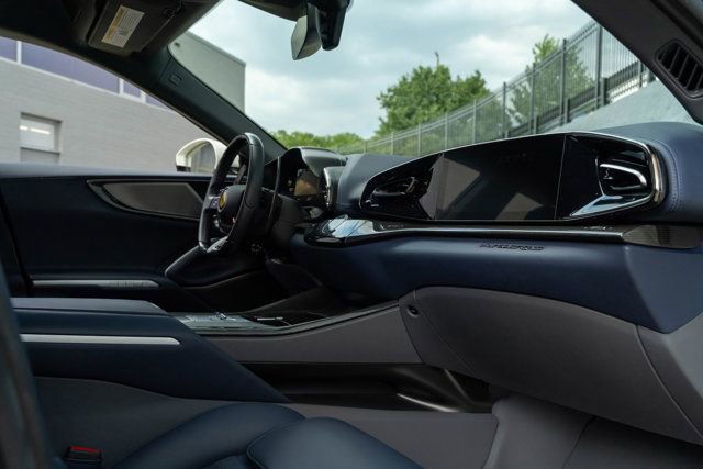 Used 2023 Ferrari Purosangue image 52