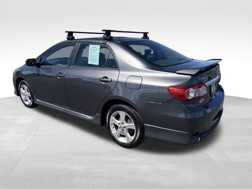Used 2013 Toyota Corolla S image 7