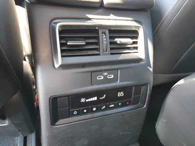 Used 2024 MAZDA CX-90 3.3 Turbo w/ Preferred Plus image 29