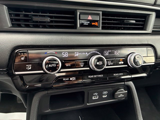 Used 2025 Honda Pilot Touring image 26