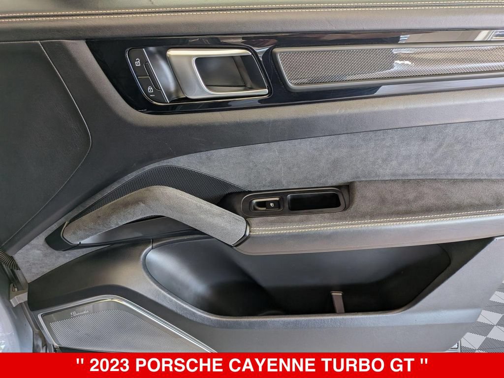 Used 2023 Porsche Cayenne Turbo GT AWD/4WD image 32