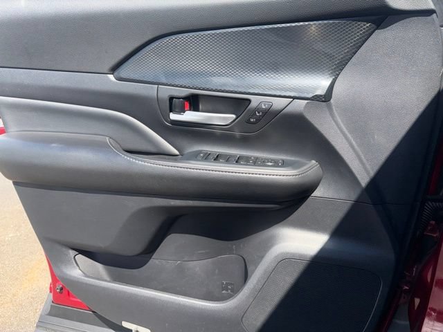 Used 2024 Toyota Grand Highlander AWD Hybrid image 24