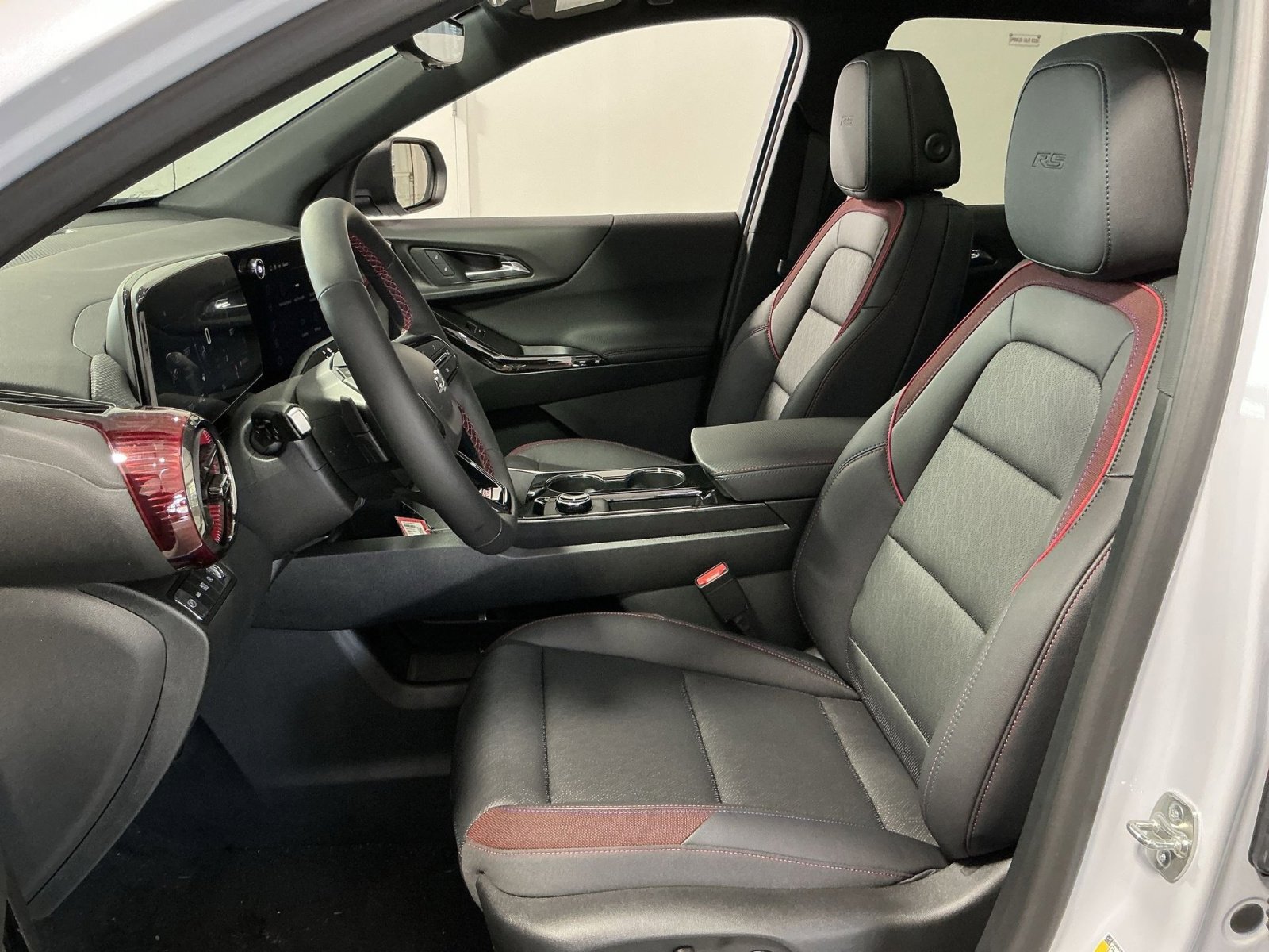 New 2026 Chevrolet Equinox RS w/ Safety and Technology Package image 21