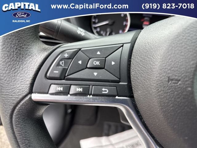 Used 2025 Nissan Sentra SV FWD image 22