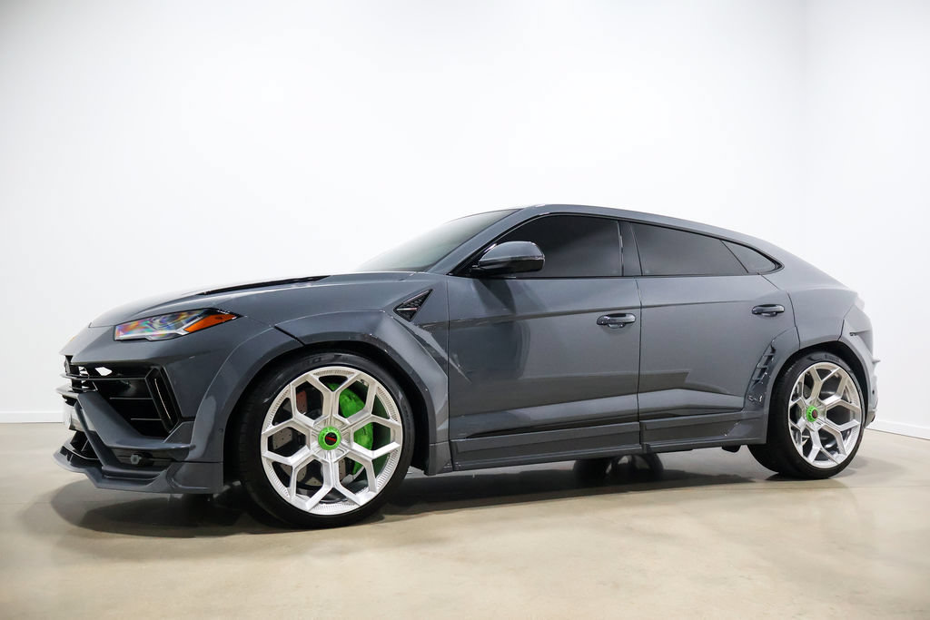 Used 2023 Lamborghini Urus S AWD/4WD image 11