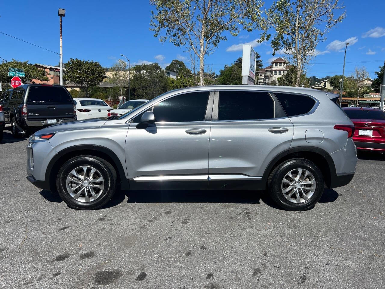 Used 2020 Hyundai Santa Fe SE image 6