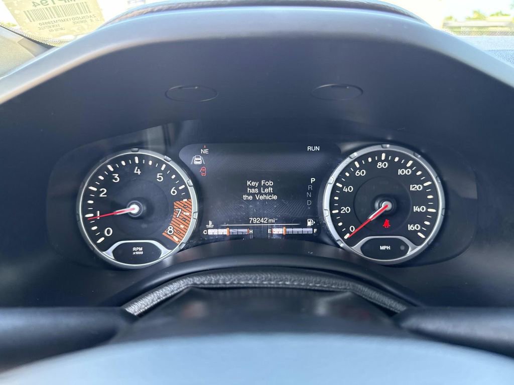 Used 2021 Jeep Renegade Limited AWD/4WD image 35
