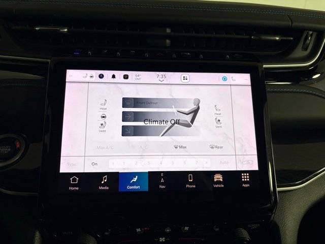 Used 2022 Jeep Grand Cherokee Trailhawk w/ Luxury Tech Group III image 12