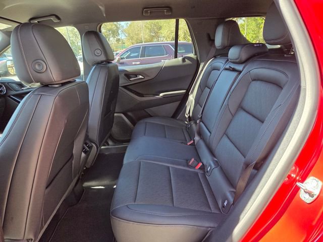 New 2026 Chevrolet Equinox LT w/ Convenience Package II AWD/4WD image 16