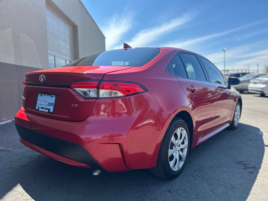 Used 2021 Toyota Corolla LE FWD image 5