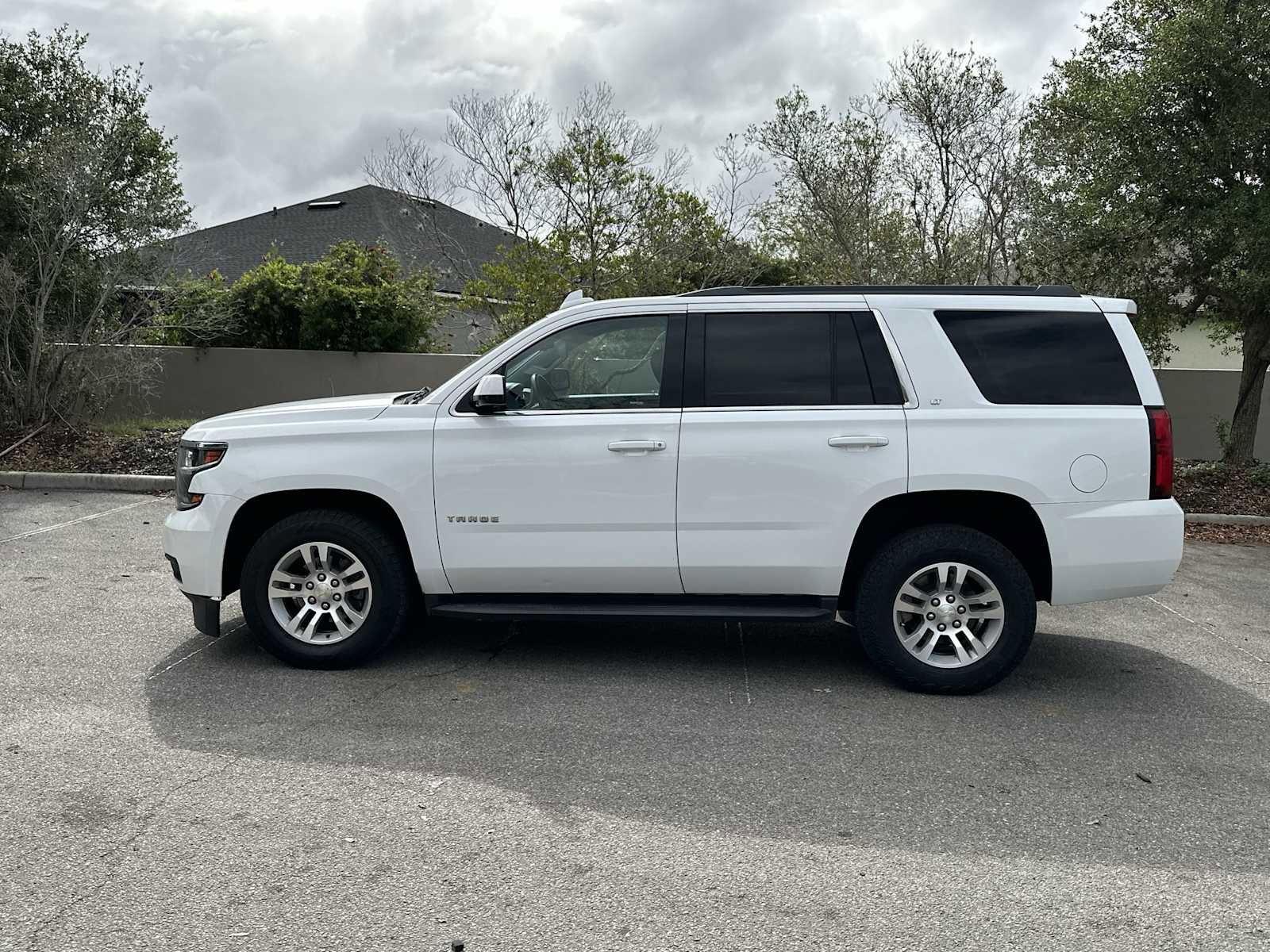 Used 2018 Chevrolet Tahoe LT AWD/4WD image 4