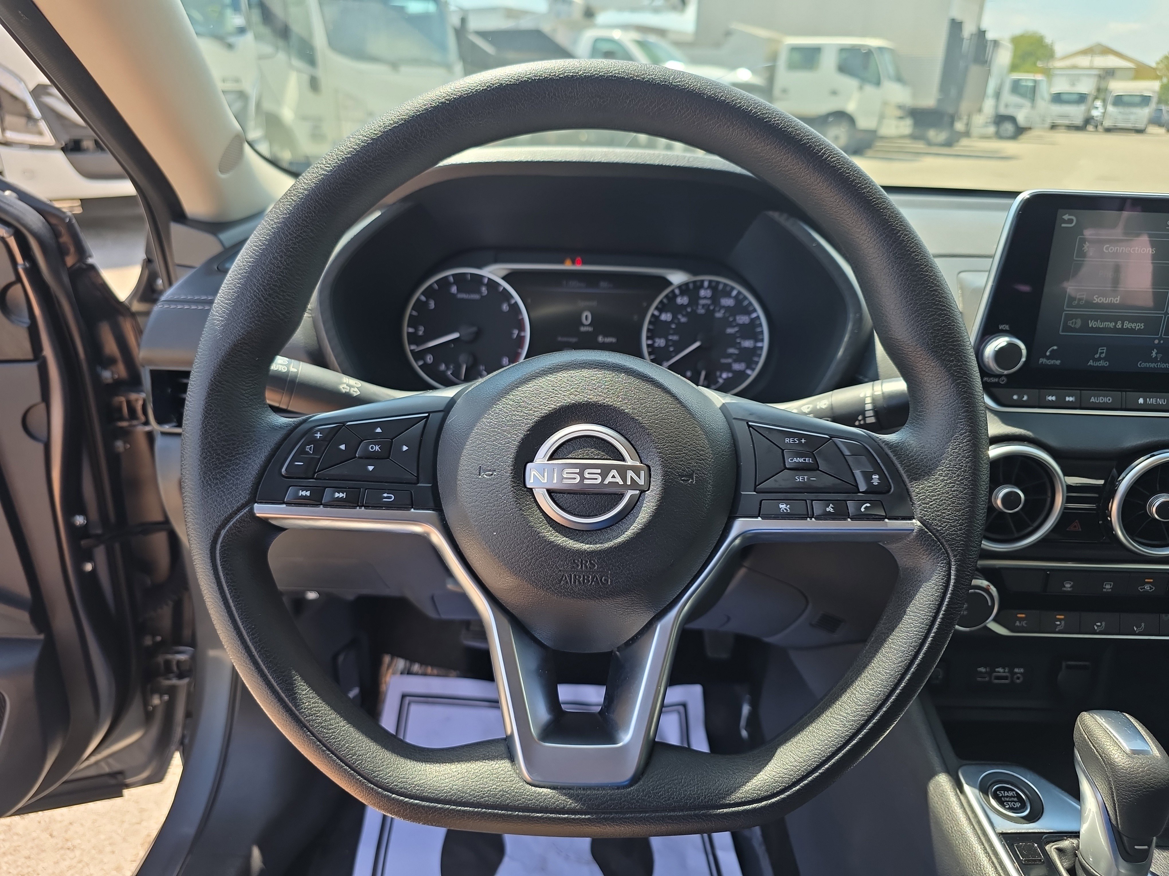 Used 2024 Nissan Sentra SV image 28