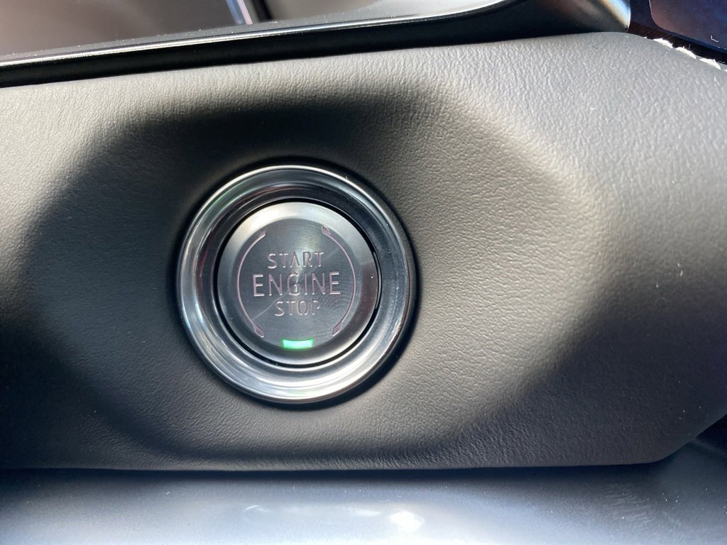 New 2026 Chevrolet Corvette Stingray Premium Cpe w/ Chrome Exterior Badge Package image 19