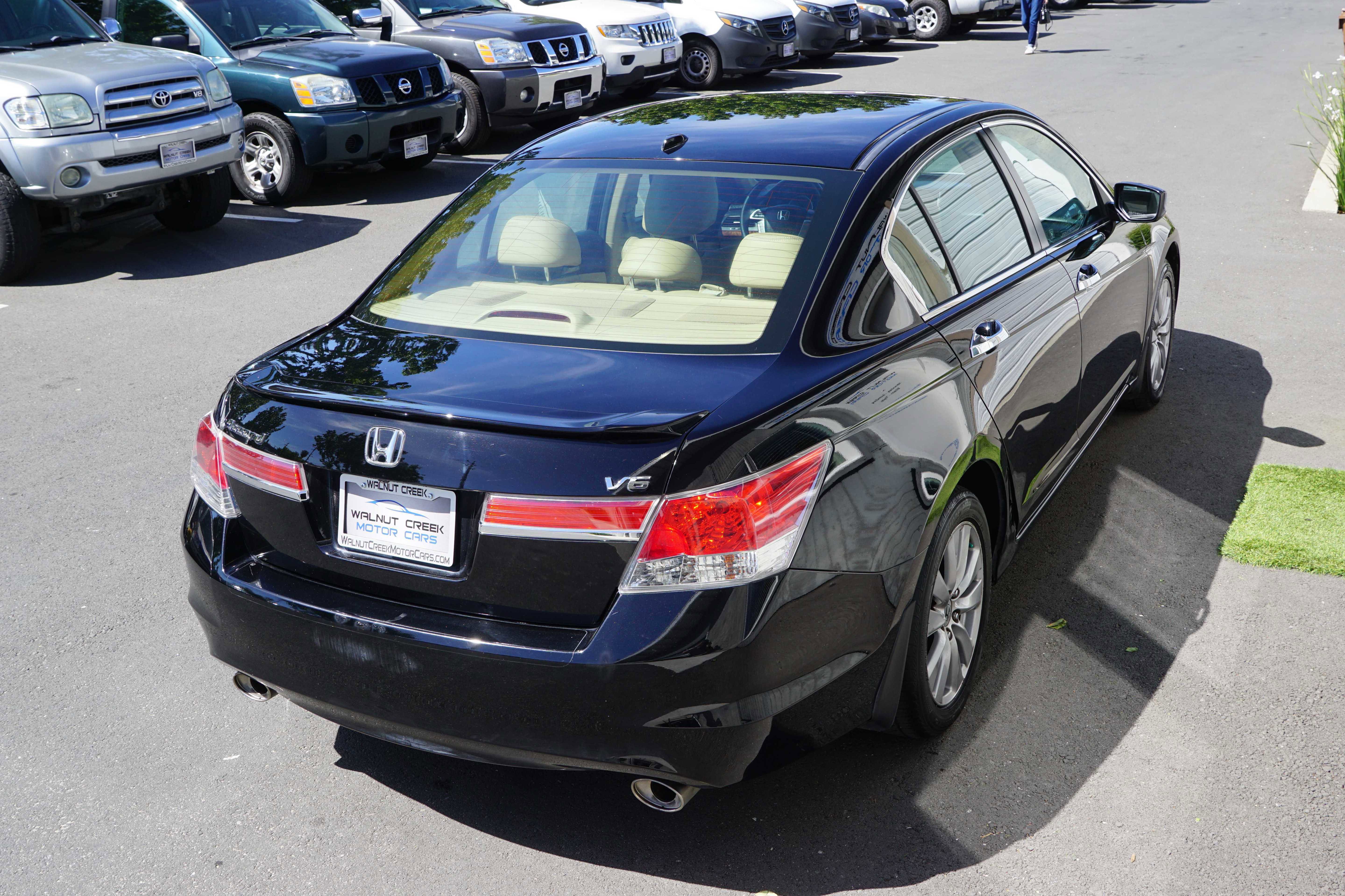 Used 2012 Honda Accord EX-L image 12
