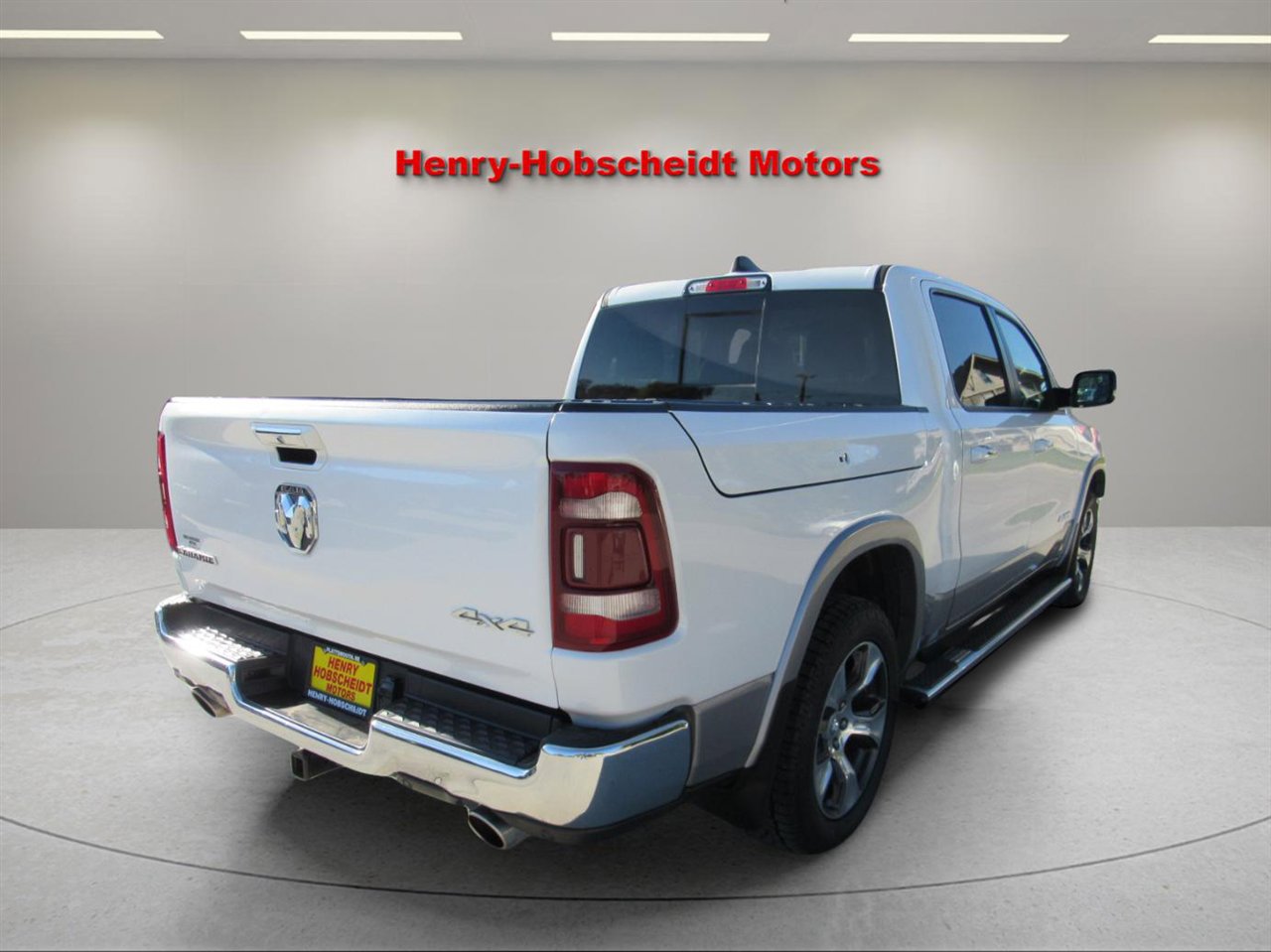 Used 2020 RAM 1500 Laramie image 12