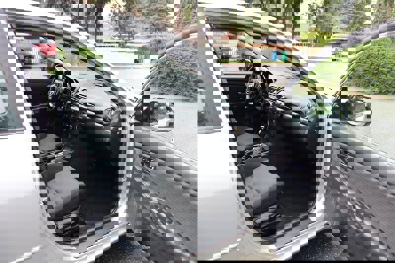 Used 2009 MAZDA MAZDA3 i Touring Value image 13