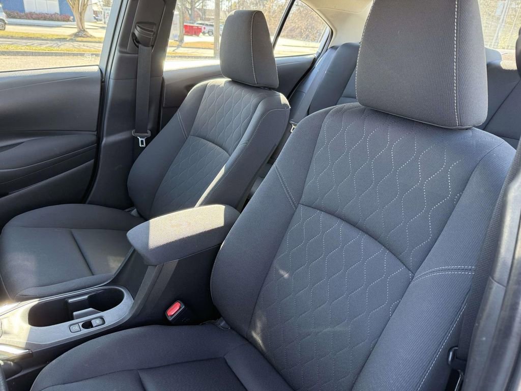 Used 2023 Toyota Corolla LE image 11