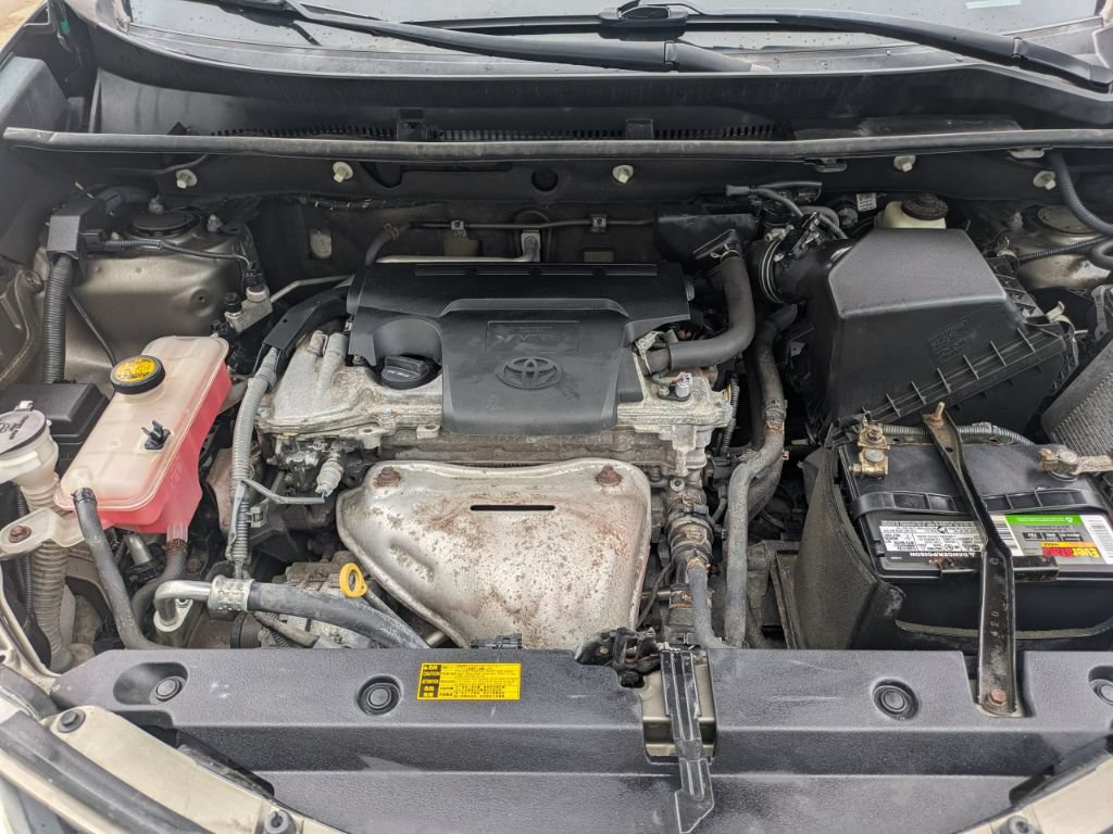 Used 2014 Toyota RAV4 XLE AWD/4WD image 20