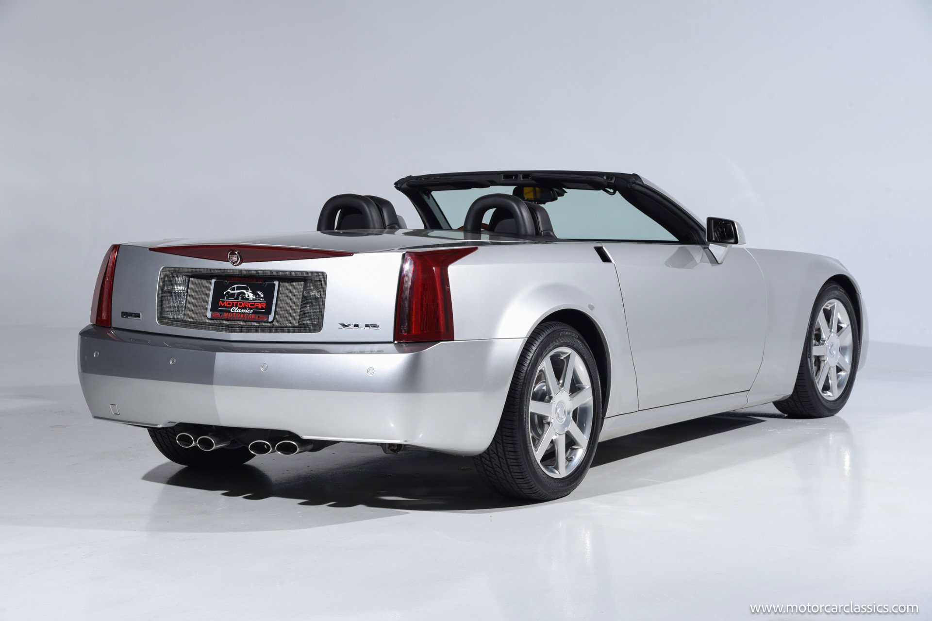 Used 2006 Cadillac XLR image 7