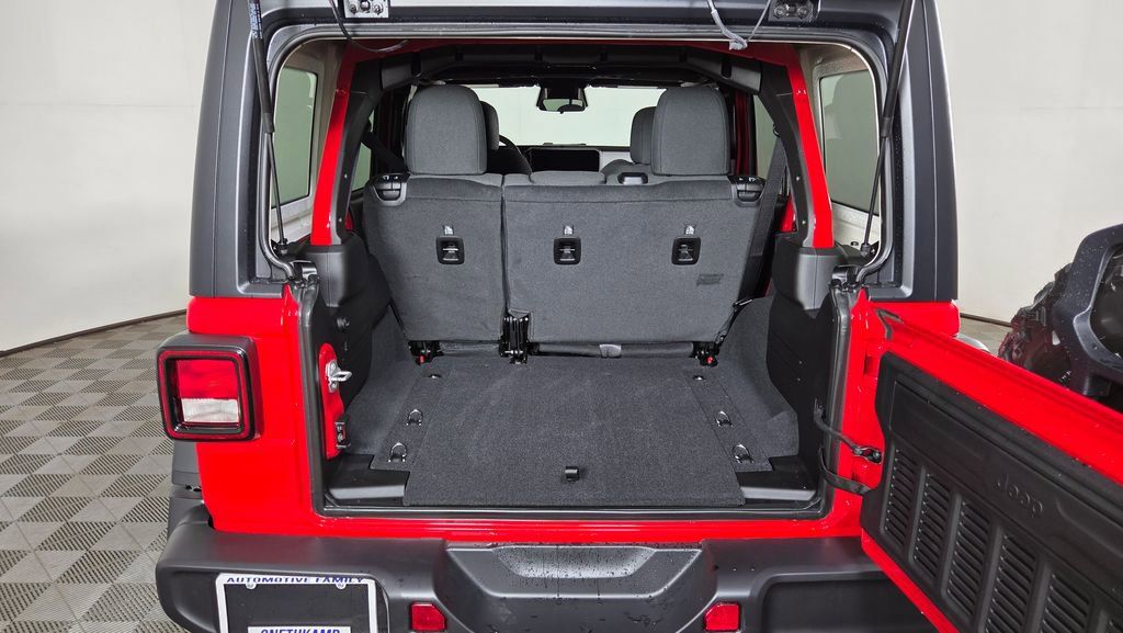 New 2026 Jeep Wrangler Willys AWD/4WD image 9