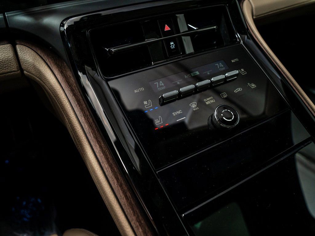 New 2026 Porsche Panamera 4 image 18