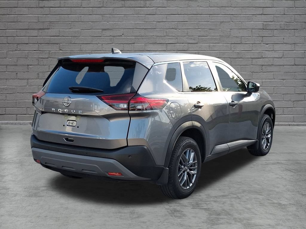 Used 2023 Nissan Rogue S FWD image 10