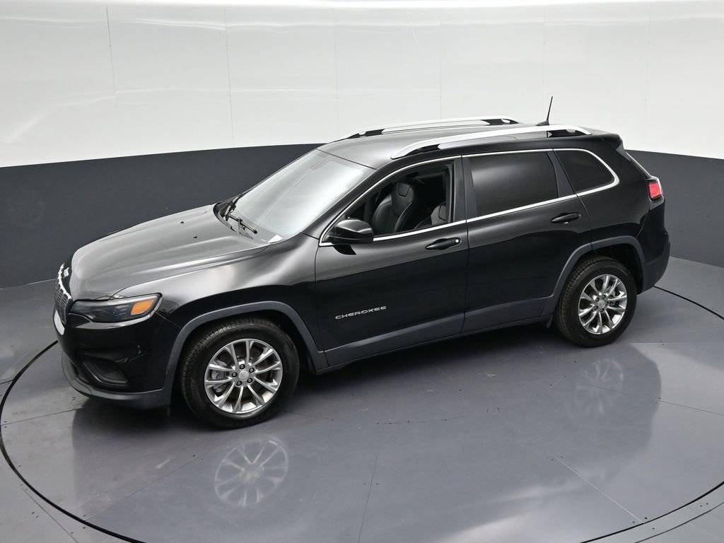 Used 2019 Jeep Cherokee Latitude Plus FWD image 27