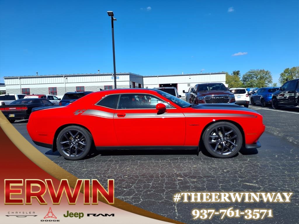 Certified 2022 Dodge Challenger R/T w/ Blacktop Package image 2