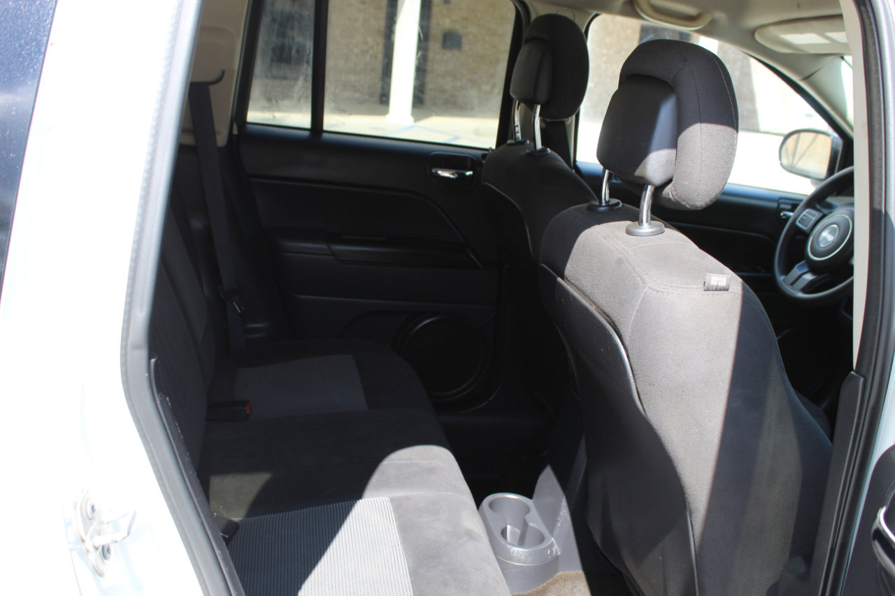 Used 2016 Jeep Compass Sport w/ Power Value Group image 13