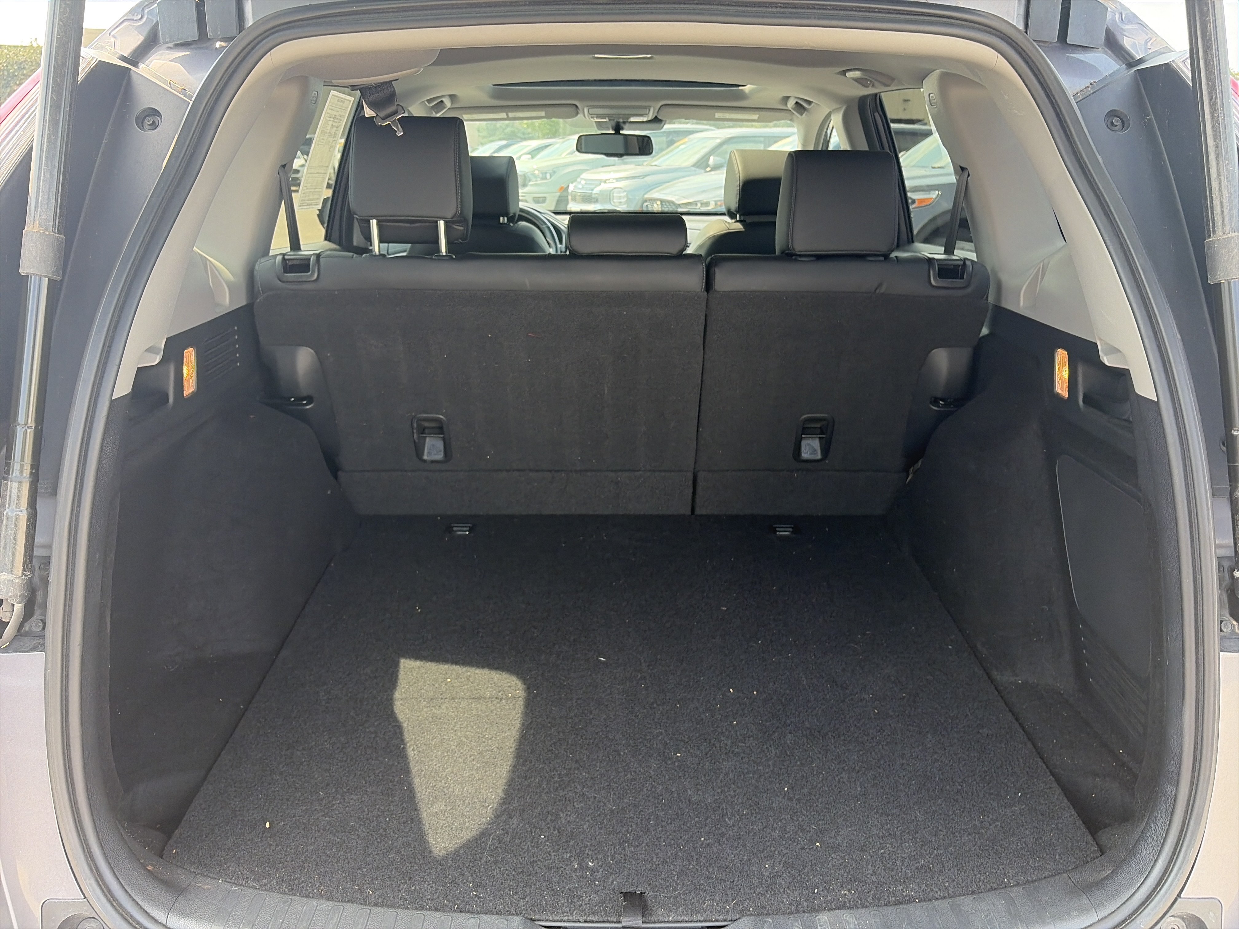 Used 2022 Honda CR-V Touring image 11
