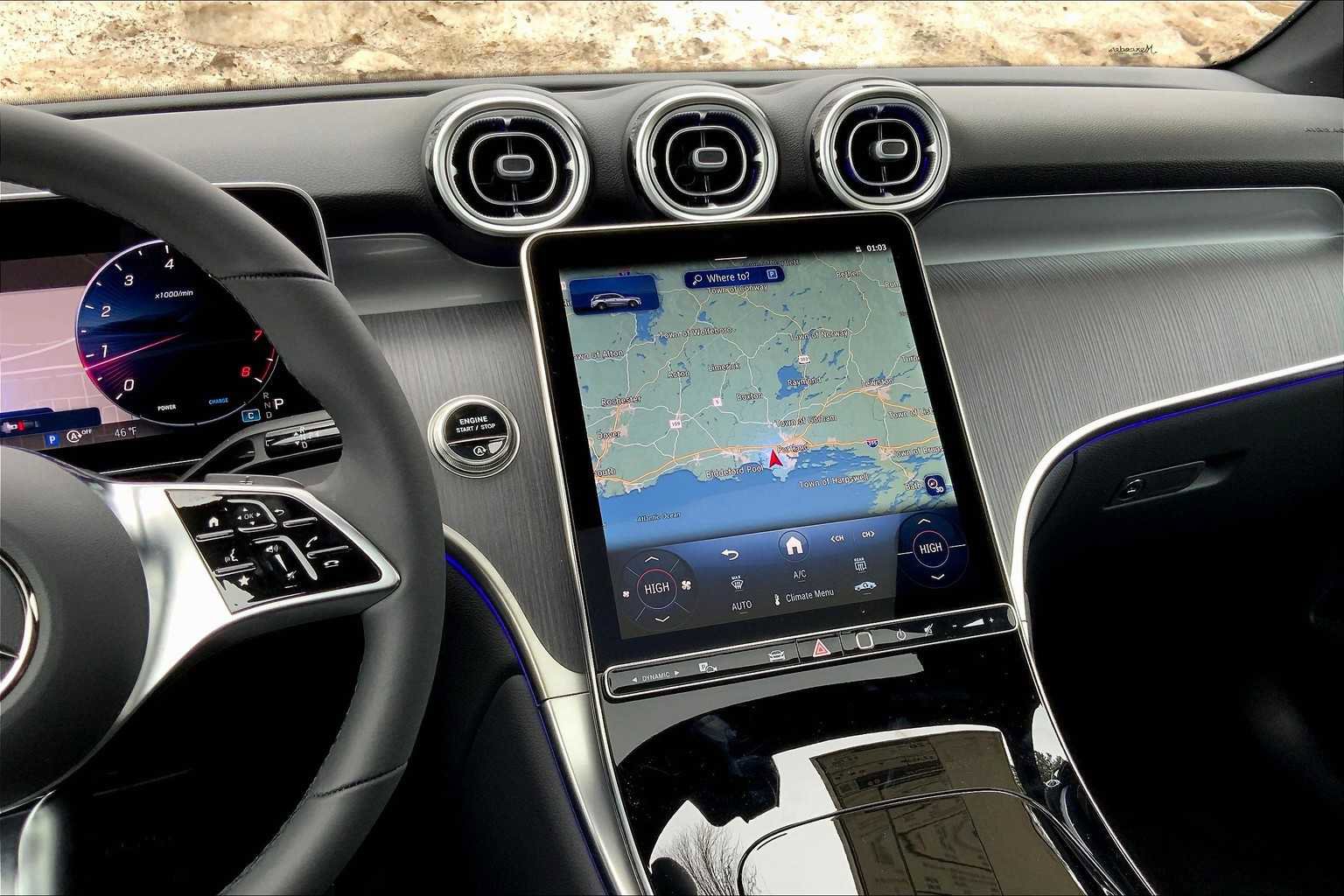 Certified 2025 Mercedes-Benz GLC 300 GLC 300 image 6