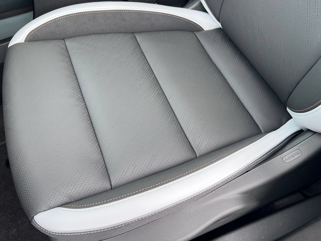 New 2026 Buick Envision Sport Touring AWD/4WD image 11