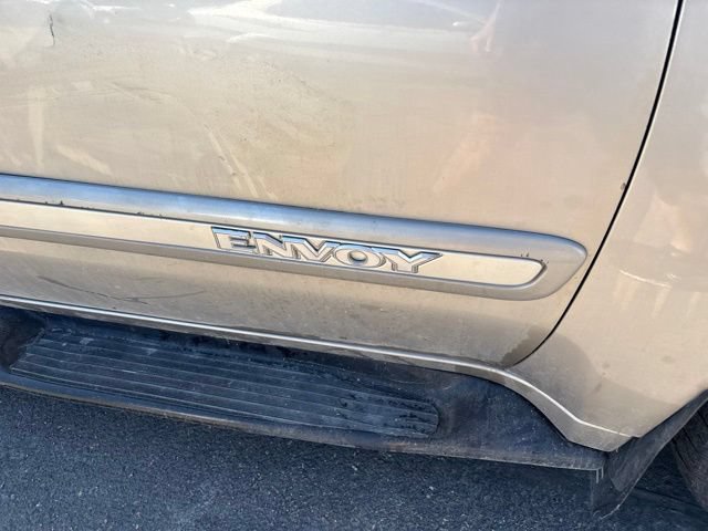 Used 2002 GMC Envoy SLT AWD/4WD image 10